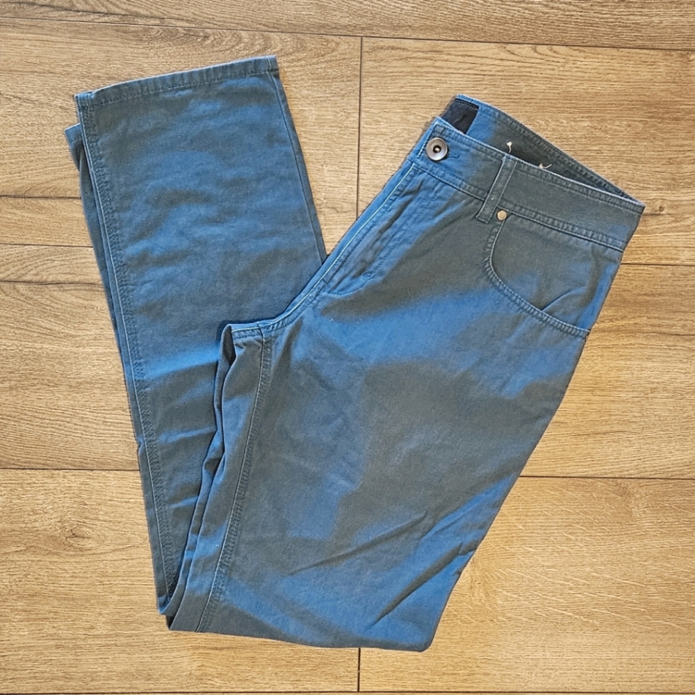 Lightly Worn- BAR III - Dark Teal Straight Leg, 6 Pocket Jeans - Size 32x32